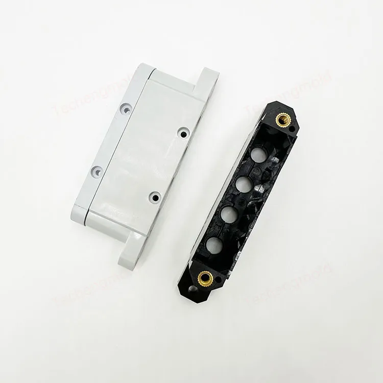 特诚科技PA66精密注塑件实拍 1